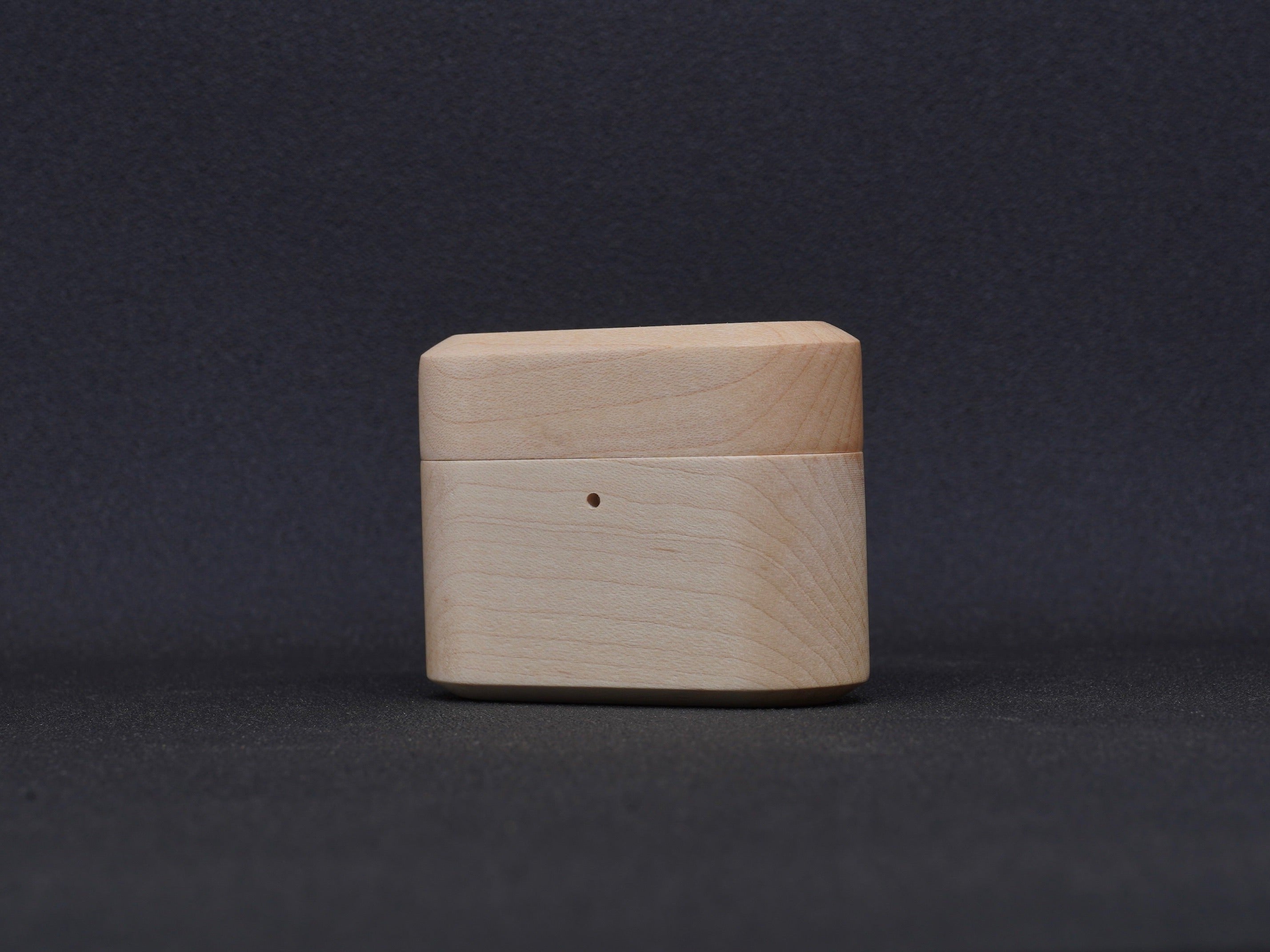 楓木 AirPods 木製保護殼（入門款）