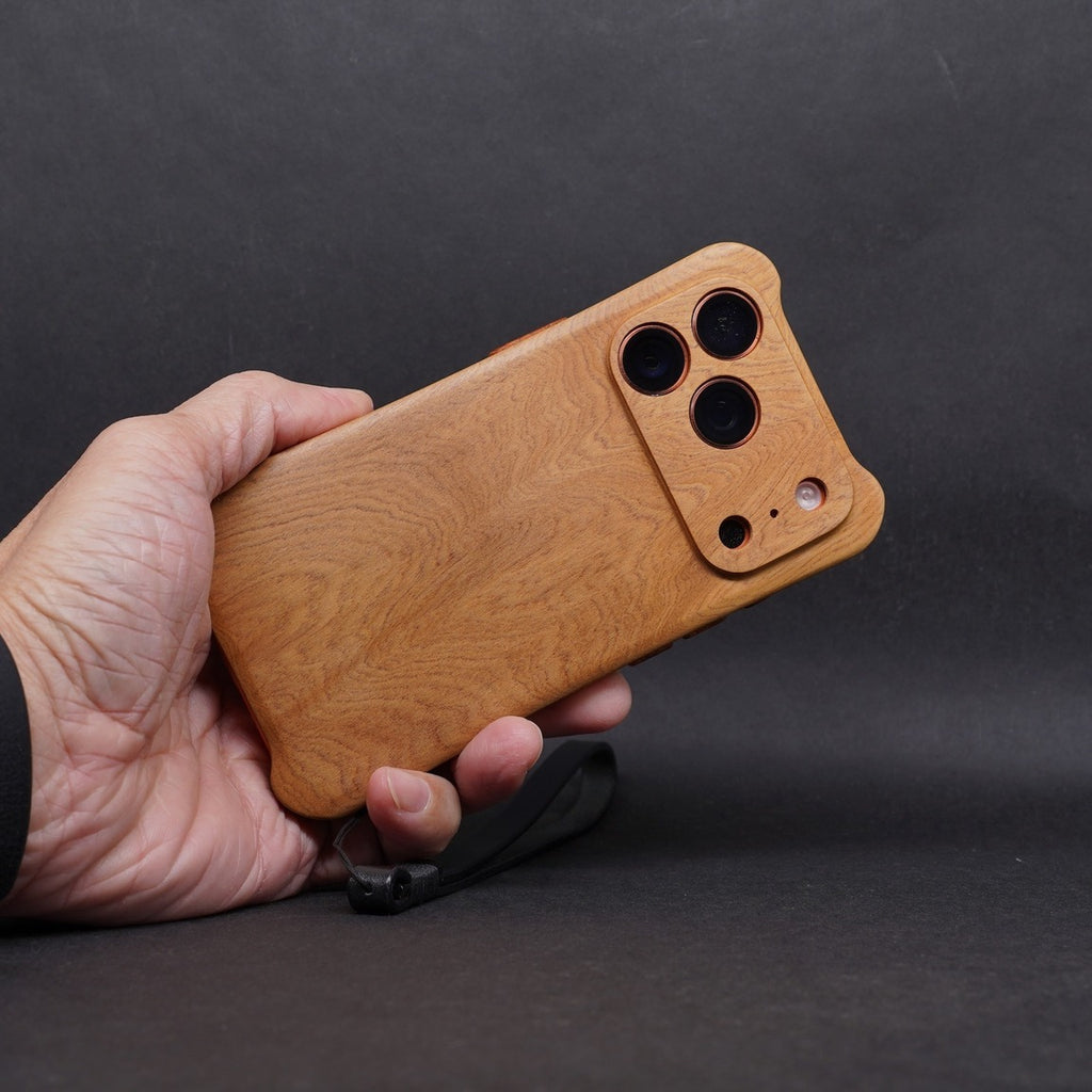 [Domestic Materials] Taiwan Cinnamomum camphora iPhone 17 series wooden keypad all-solid wood phone case