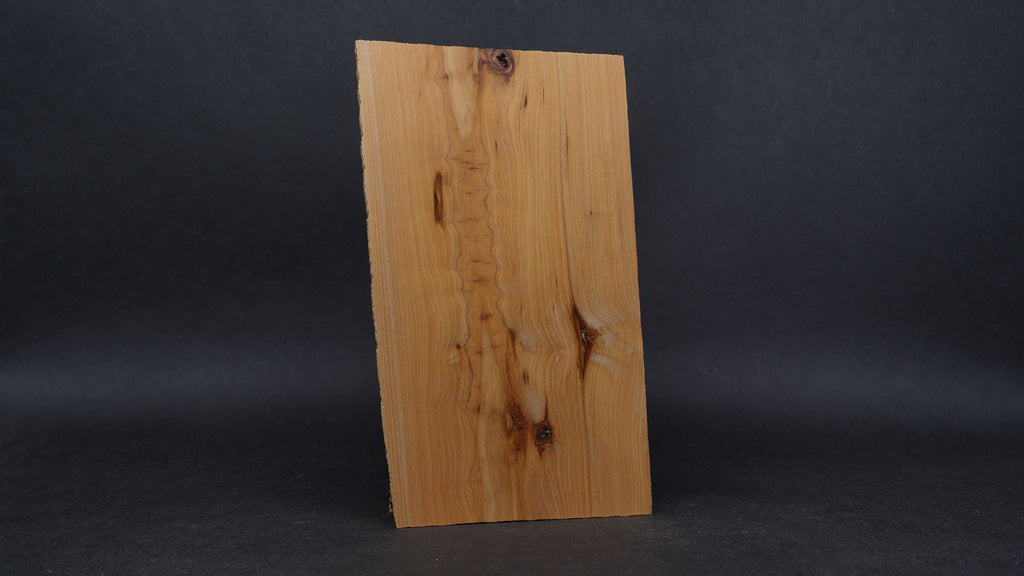 【國產材】台灣牛樟 iPhone 17系列 木按鍵全實木手機外殼