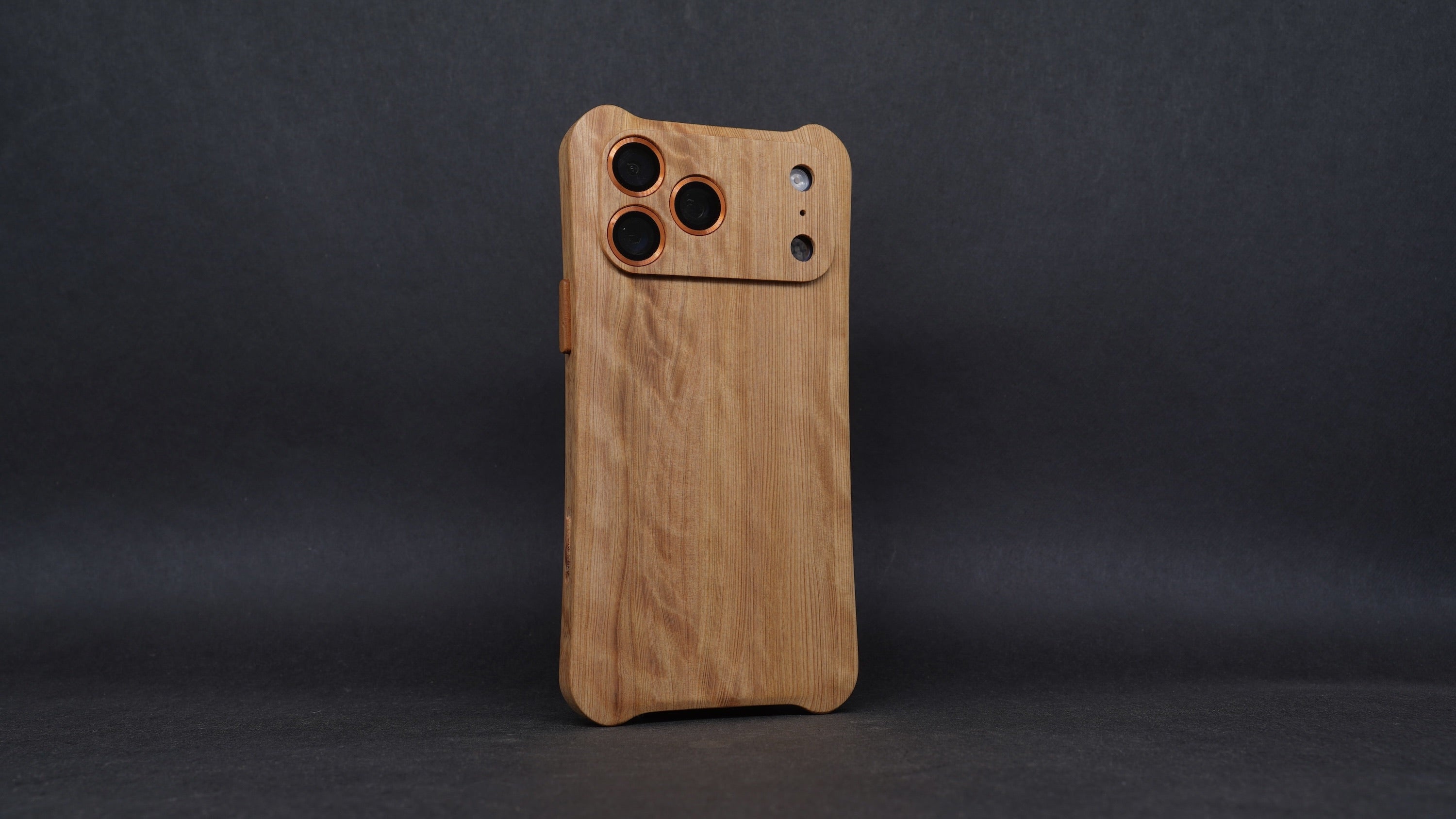 [Domestic Material] Taiwan Cypress iPhone 17 Series Wooden Keyboard Full Solid Wood Phone Case