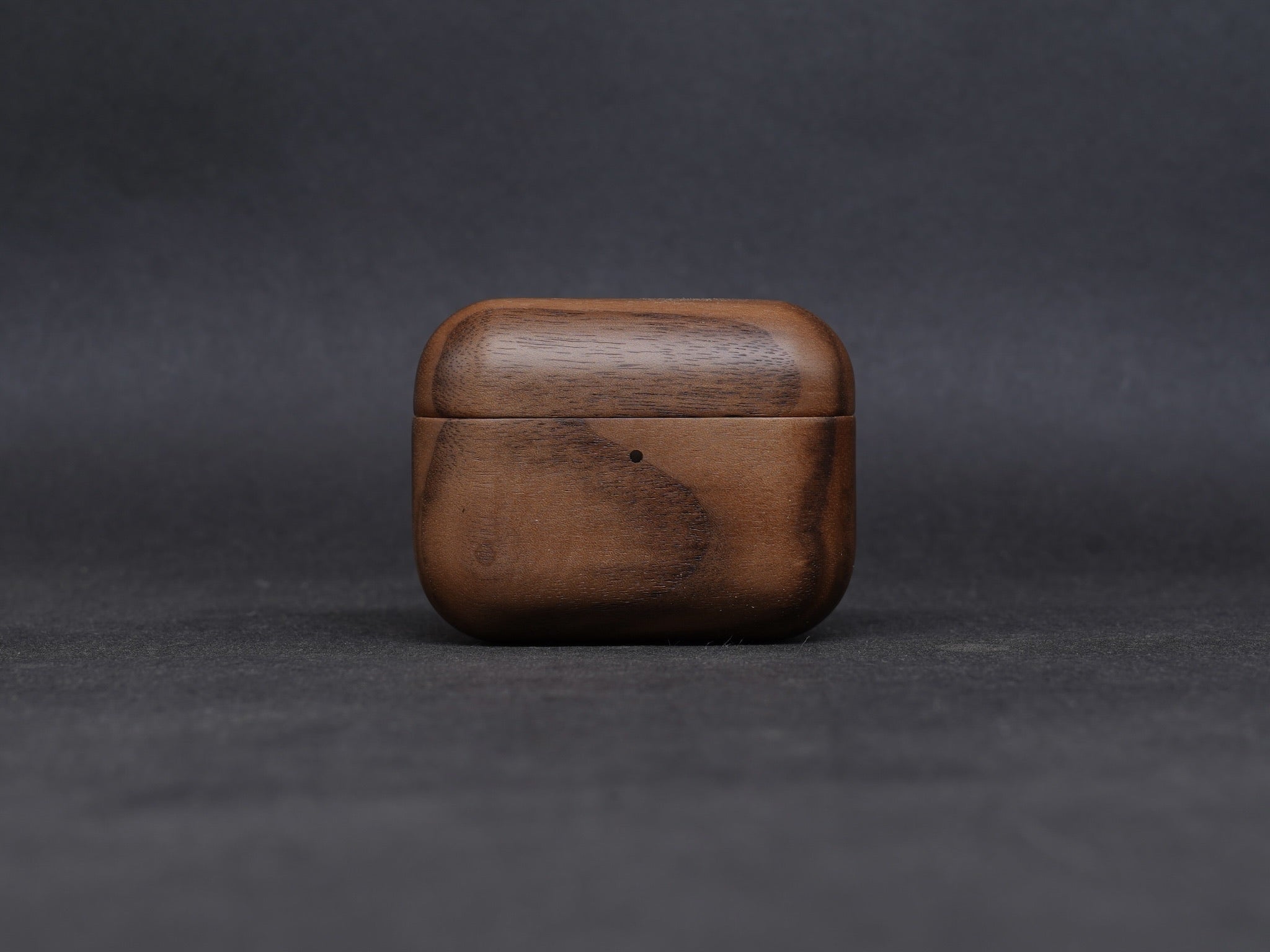 【進口材】AirPods系列 全實木保護殼 - 胡桃木