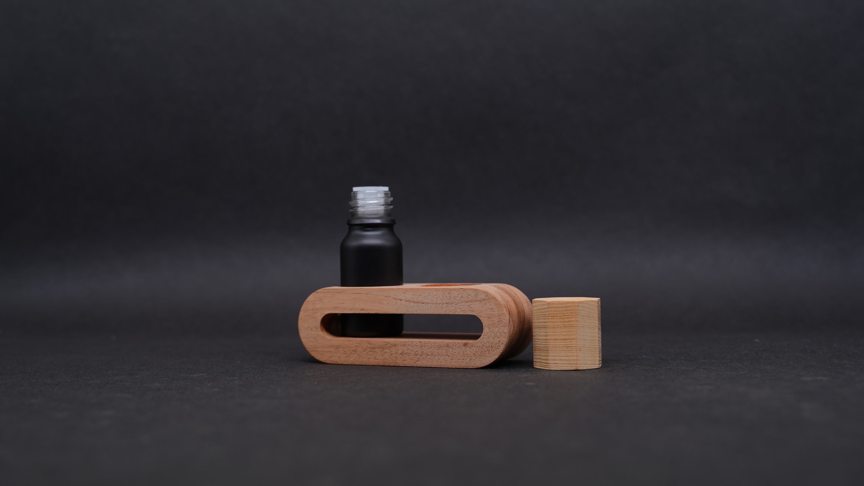 一蓋永續 台灣檜木擴香精油組