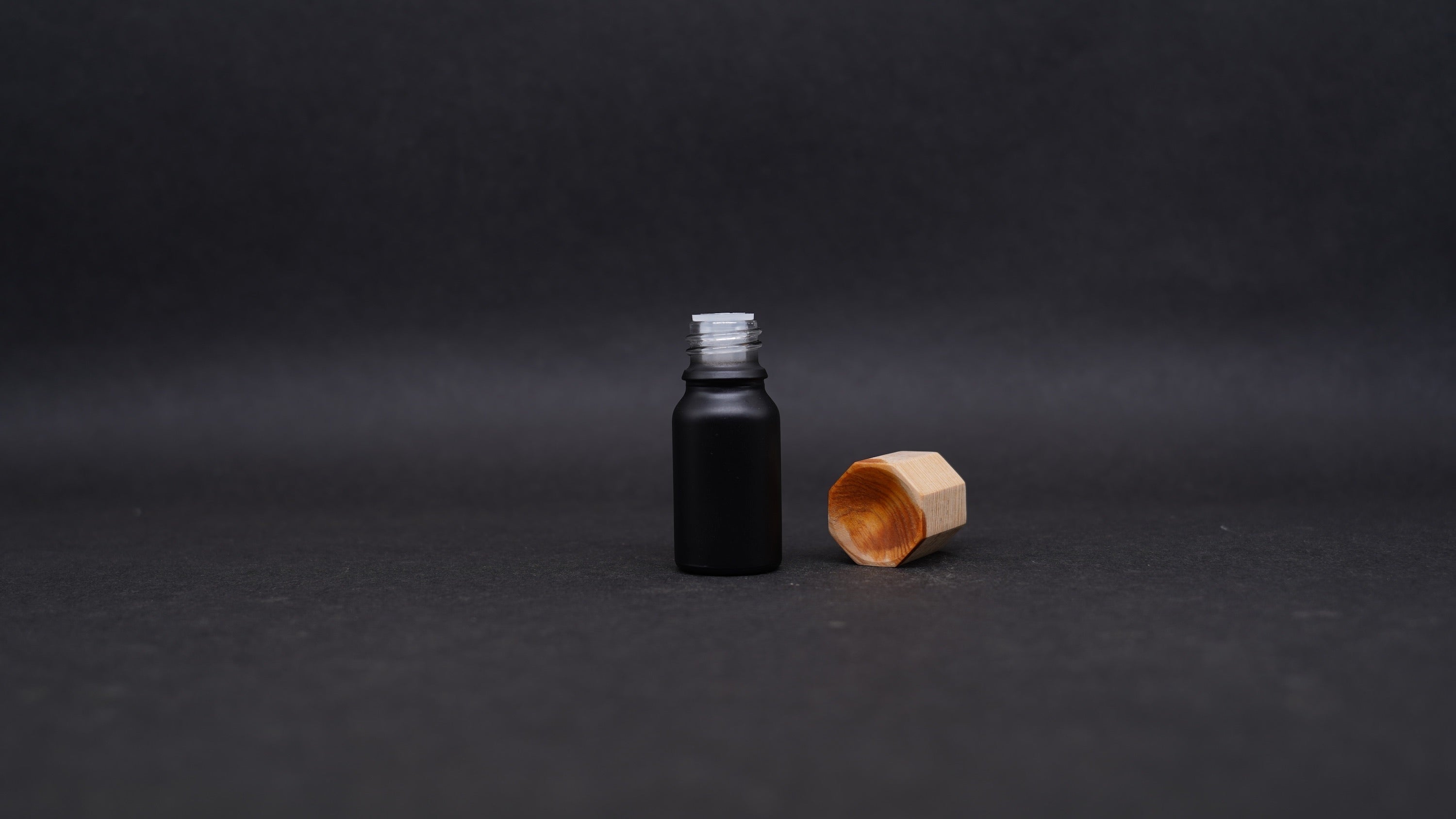 一蓋永續 台灣檜木擴香精油組