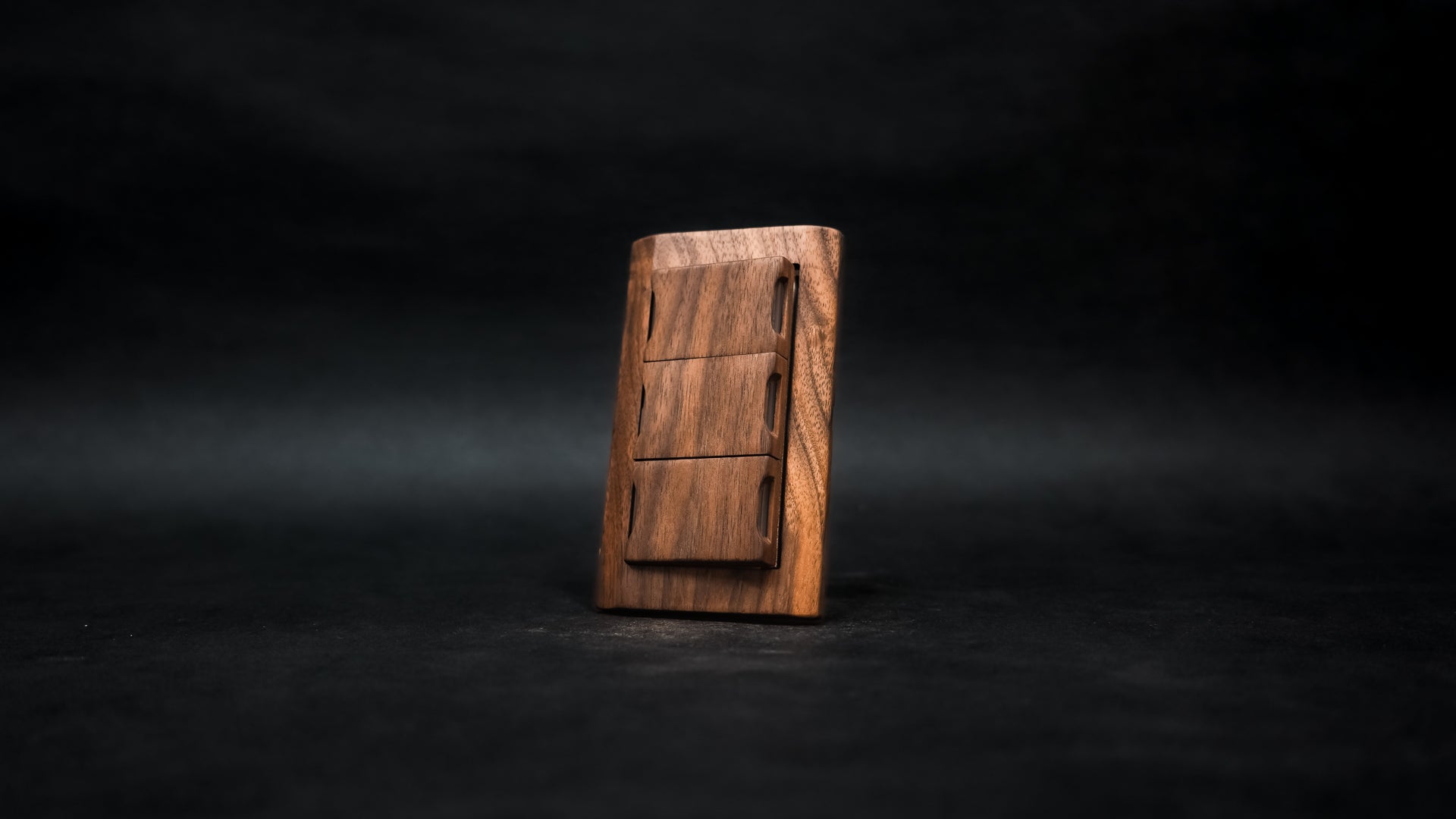 【進口材】Timber系列-胡桃全實木開關面板