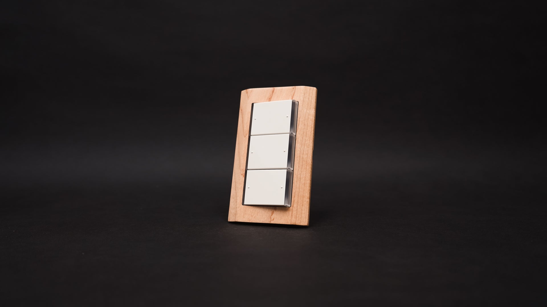 【進口材】Bark系列-楓木實木開關面板